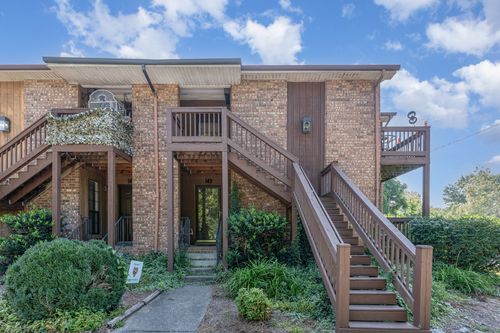 143 Brooke Castle Dr, Hermitage, TN, 37076-1740 | Card Image