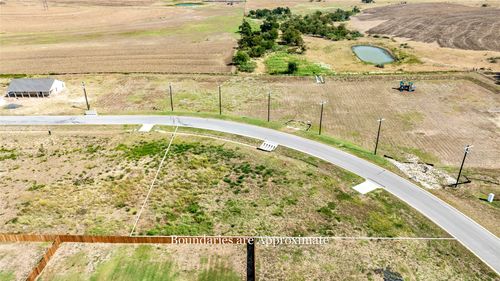 224 Altamira Ave, Elgin, TX, 78621-1020 | Card Image