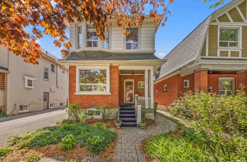 117 Bowood Avenue, Toronto, ON, M4N1Y3 | Card Image