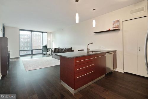 unit-805-2101 Market St, PHILADELPHIA, PA, 19103-1357 | Card Image