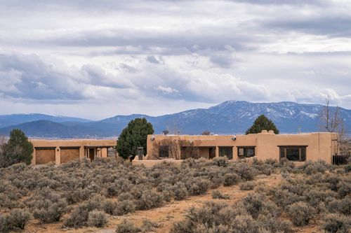 12 Villa Ventosa Rd, El Prado, NM, 87529-7406 | Card Image