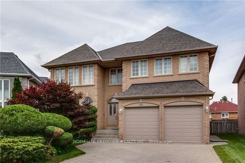 22A Avonlea Pl, Richmond Hill, ON, L4B3N8 | Card Image