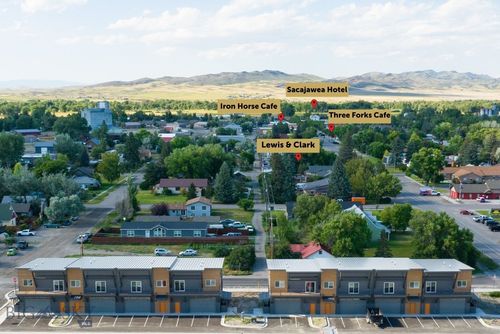 43 Old Yellowstone Trl, Three Forks, MT, 59752-9345 | Card Image