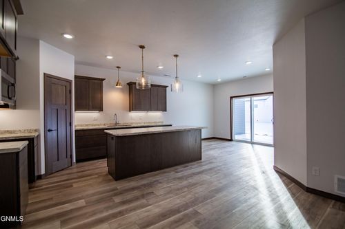 1006 Otter Creek Loop, Hazen, ND, 58545-4135 | Card Image