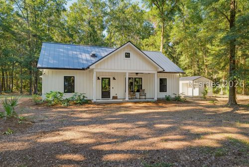 77 Avenue Of Oaks, Saint Helena Island, SC, 29920-3623 | Card Image