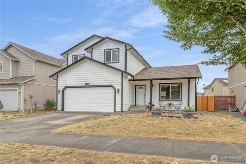 9989 Greenleaf Loop Se, Yelm, WA, 98597-8814 | Card Image