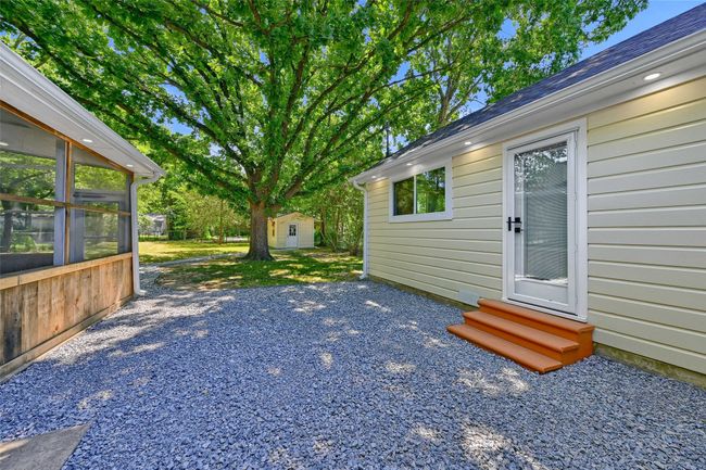 1405 N Wharton St, House other with 5 bedrooms, 2 bathrooms and null parking in Sherman TX | Image 34