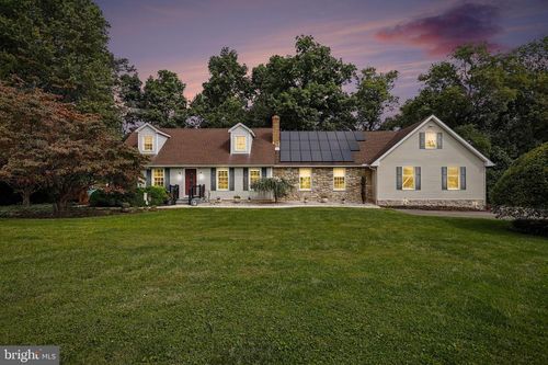 227 Green Lane, Quarryville, PA, 17566 | Card Image