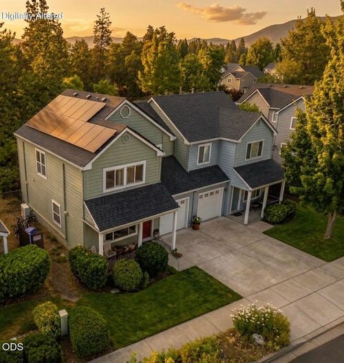 144 Crocker St, Ashland, OR, 97520-8797 | Card Image