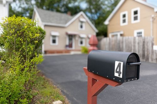 4 Phillips St, Attleboro, MA, 02703-6112 | Card Image