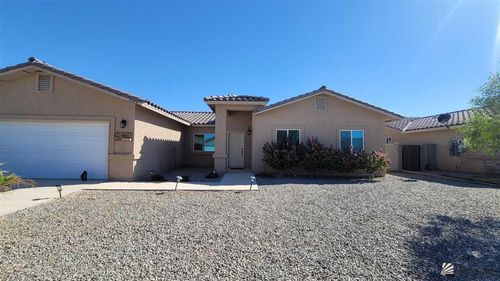 7689 E 41st St, Yuma, AZ, 85365-2968 | Card Image