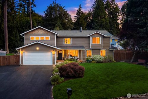 17371 Ne 160th Street, Woodinville, WA, 98072 | Card Image