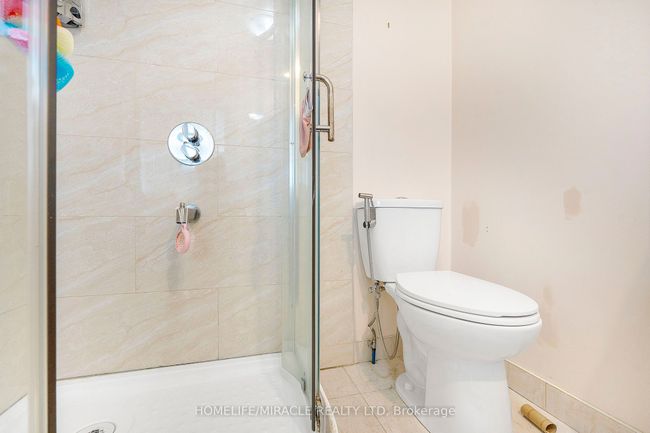 4310 Bampfield St, House other with 6 bedrooms, 5 bathrooms and 2 parking in Niagara Falls ON | Image 22