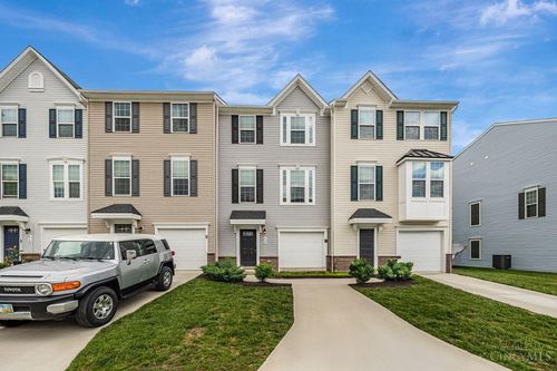 822 Blackcomb Dr, Cincinnati, OH, 45244-4816 | Card Image