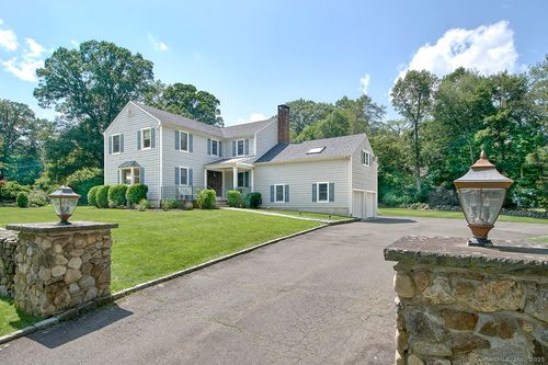 14 Jennifer Rd, Norwalk, CT, 06850-4412 | Card Image