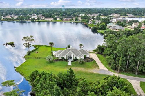 110 Sanctuary Dr, Slidell, LA, 70458-4200 | Card Image