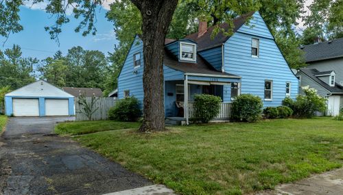 1290 E Weber Rd, Columbus, OH, 43211-1353 | Card Image