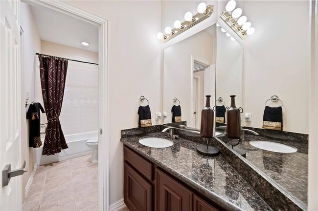 10714 Crestwater Cir, House other with 5 bedrooms, 5 bathrooms and 3 parking in Magnolia TX | Image 32