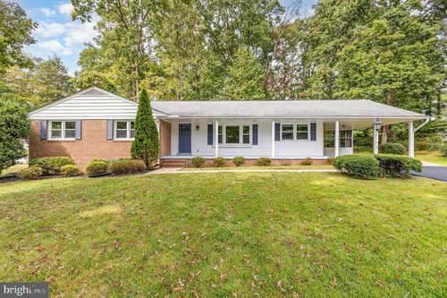 7 Woodberry Ct, FREDERICKSBURG, VA, 22405-1950 | Card Image