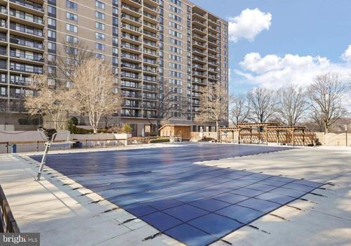 1004-5500 Holmes Run Park Trl, ALEXANDRIA, VA, 22301 | Card Image