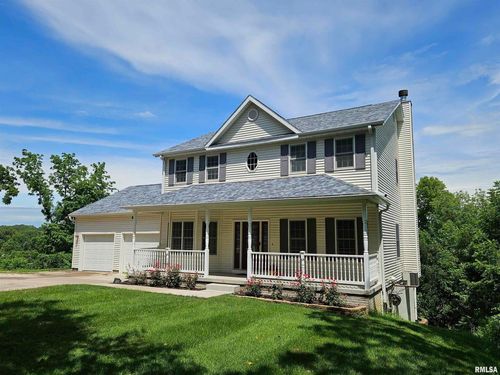 1153 Fenno Dr, Riverdale, IA, 52722-5740 | Card Image