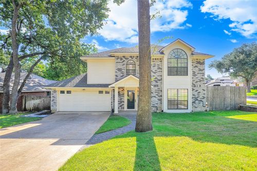 4507 Amesbury Circle, Grapevine, TX, 76051 | Card Image