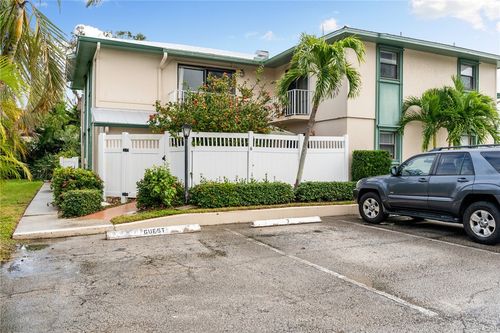 apt-6-4890 Bethel Creek Dr, Vero Beach, FL, 32963-1271 | Card Image