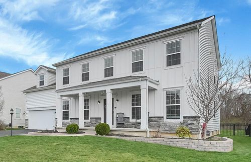 636 Kelburn Ln, Pickerington, OH, 43147-7571 | Card Image