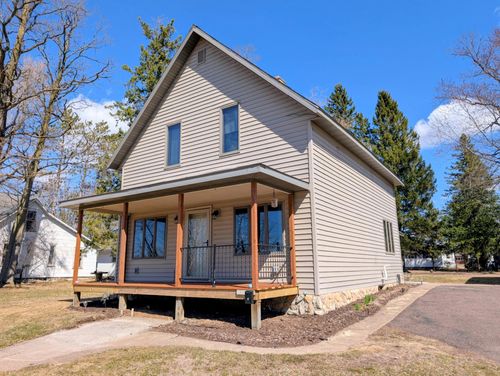 172 Case Ave, Park Falls, WI, 54552-1417 | Card Image