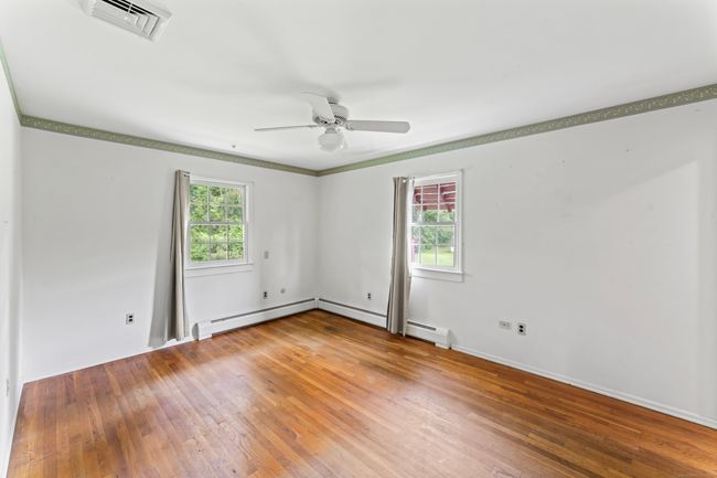 128 Walnut Tree Hill Rd, House other with 3 bedrooms, 2 bathrooms and 2 parking in Sandy Hook CT | Image 22