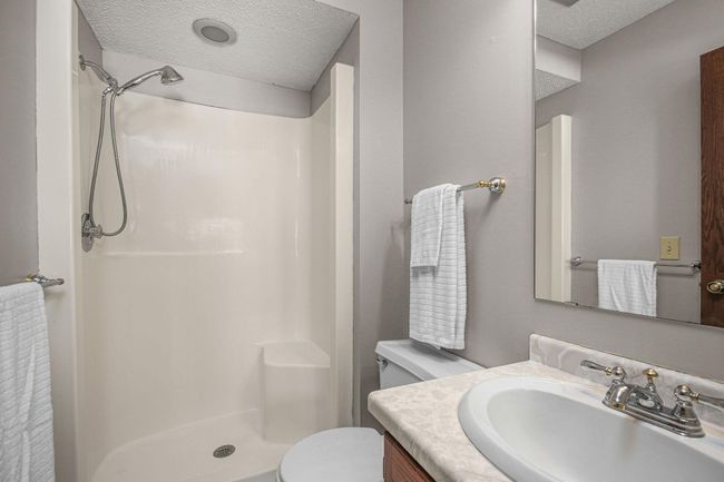 3594 Gershwin Ln N, Townhouse with 3 bedrooms, 3 bathrooms and null parking in Oakdale MN | Image 17