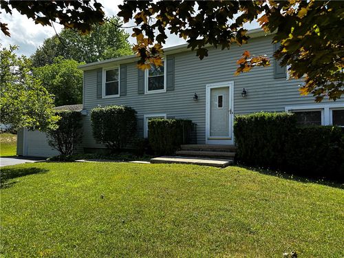 5 Thrasher Cir, Pittsford, NY, 14534-2526 | Card Image