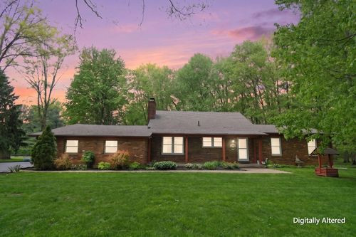 102 Whirlaway Loop Sw, Pataskala, OH, 43062 | Card Image