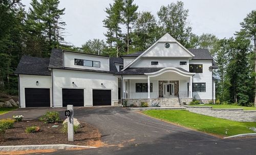 10 Union Ln, Canton, MA, 02021-3474 | Card Image