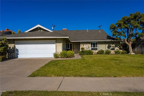 557 S Gardner Dr, Orange, CA, 92866-2215 | Card Image