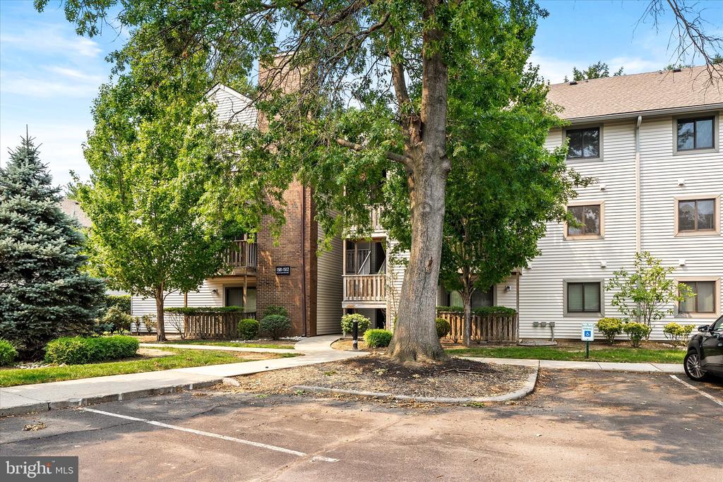 Residential in PLAINSBORO
