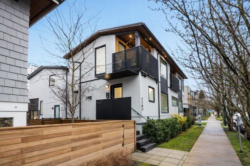 3187 Prince Edward St, Vancouver, BC, V5T4W5 | Card Image