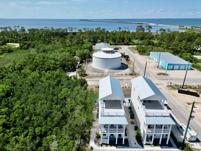 204 W Pine Ave, House other with 3 bedrooms, 4 bathrooms and 2 parking in Saint George Island FL | Image 54