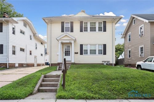 upper-4117 Kingsbury Avenue, Toledo, OH, 43612 | Card Image