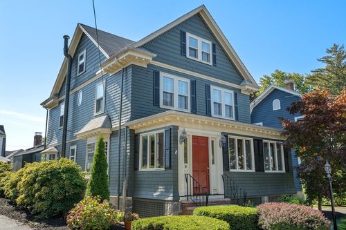 66 Lowell Rd, Winthrop, MA, 02152-2323 | Card Image