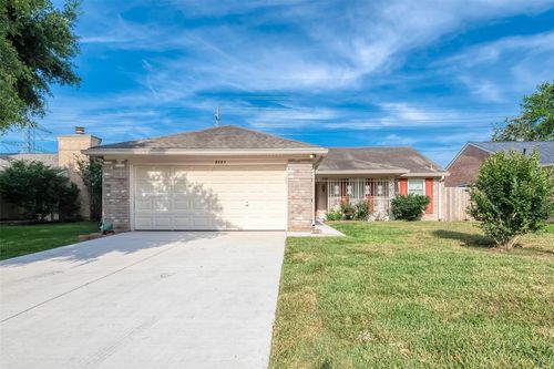 3231 E Heatherock Cir, Sugar Land, TX, 77479-1909 | Card Image