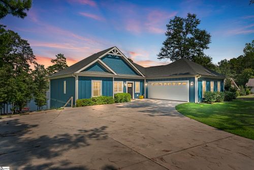 347 Mcalister Rd, West Union, SC, 29696-3613 | Card Image