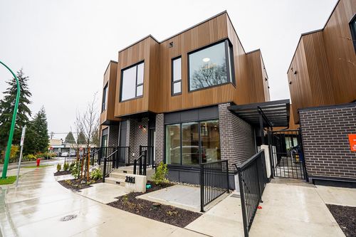 3161 Canfield Cres, North Vancouver, BC, V7R2V9 | Card Image