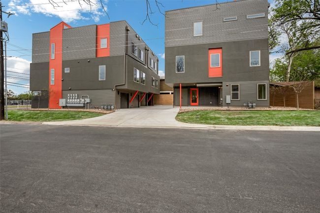 1101 - 700 Denson Dr, Condo with 3 bedrooms, 3 bathrooms and 1 parking in Austin TX | Image 26
