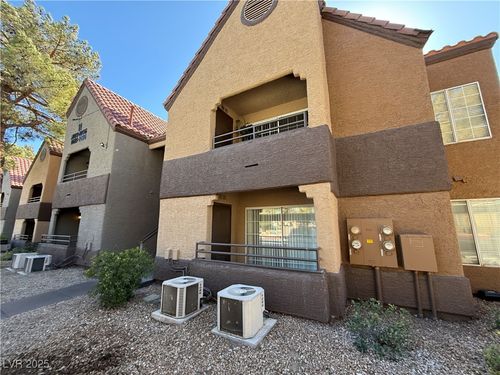 2095-2200 S Fort Apache Rd, Las Vegas, NV, 89117-5705 | Card Image