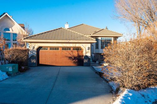 531 Sierra Morena Crt Sw, Calgary, AB, T3H3C2 | Card Image