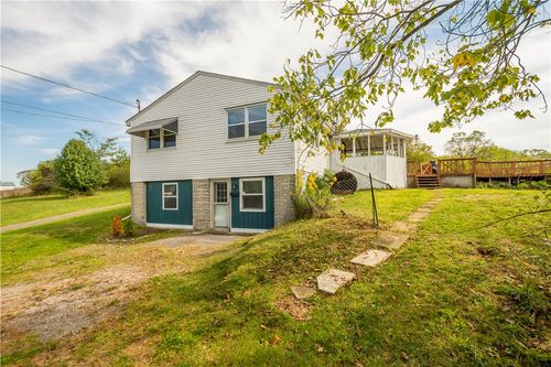 10 Fieldcrest Dr, Mc Donald, PA, 15057-2072 | Card Image