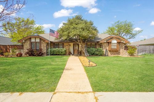 2813 Graphic Pl, Plano, TX, 75075-1509 | Card Image