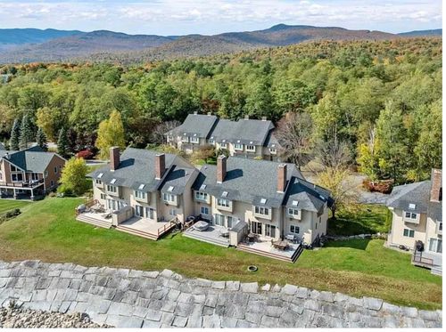 4-52 Bunker Ln, Lincoln, NH, 03251 | Card Image
