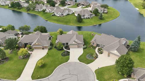 12319 Autumn Breeze Dr, Fort Wayne, IN, 46845-9111 | Card Image